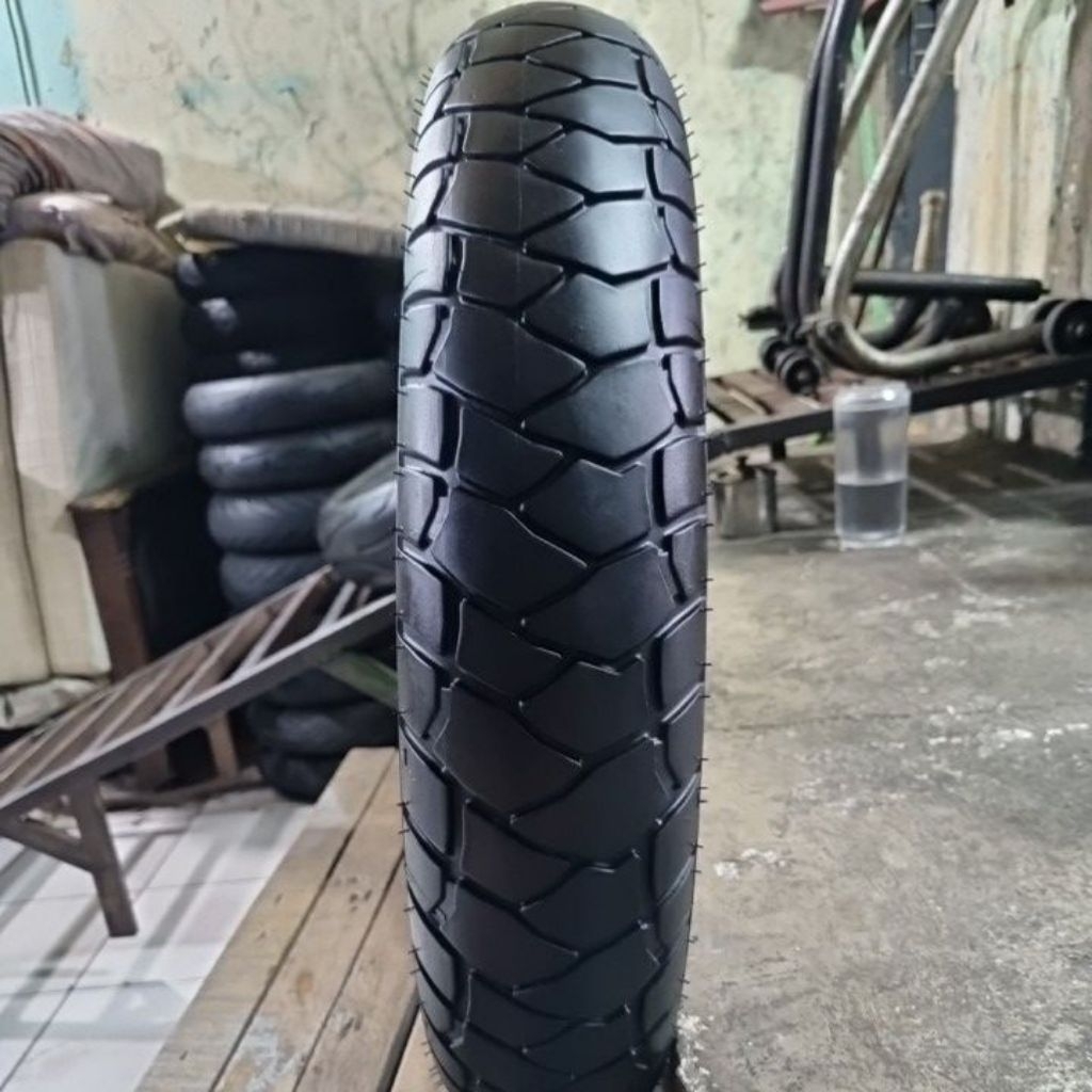 michelin anake adventure 120/70 19 2023