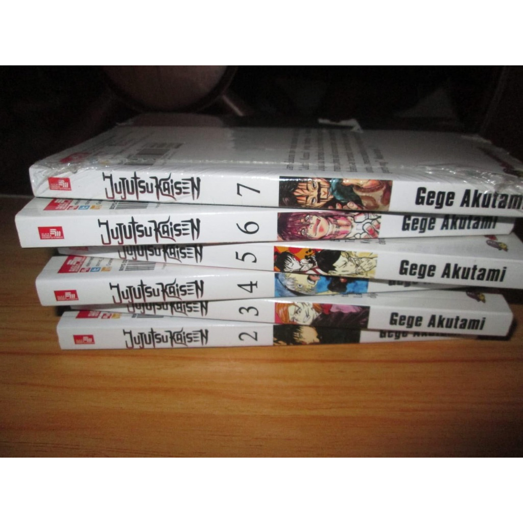 CEK DESKRIPSI Komik Manga Preloved Dijual SPY X FAMILY JUJUTSU KAISEN dan HORIMIYA SET ONLY UNSEALED