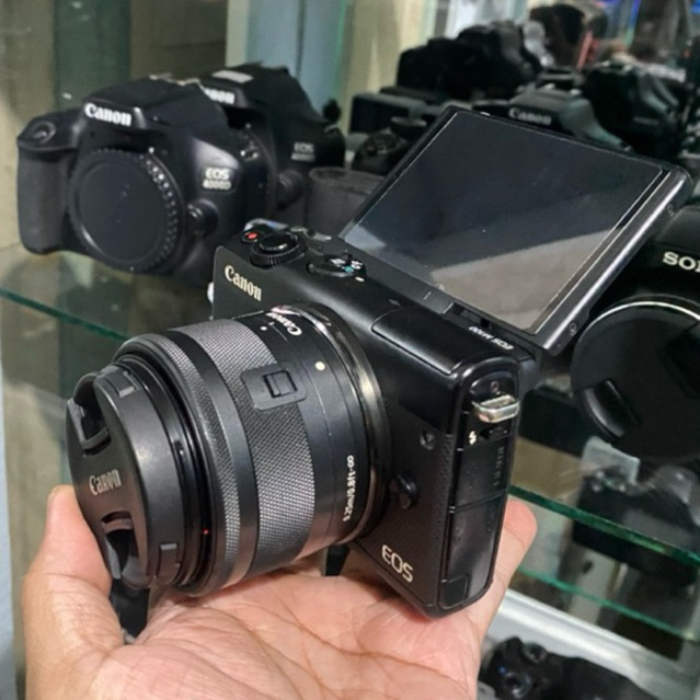 Canon m100 black bekas no vignet
