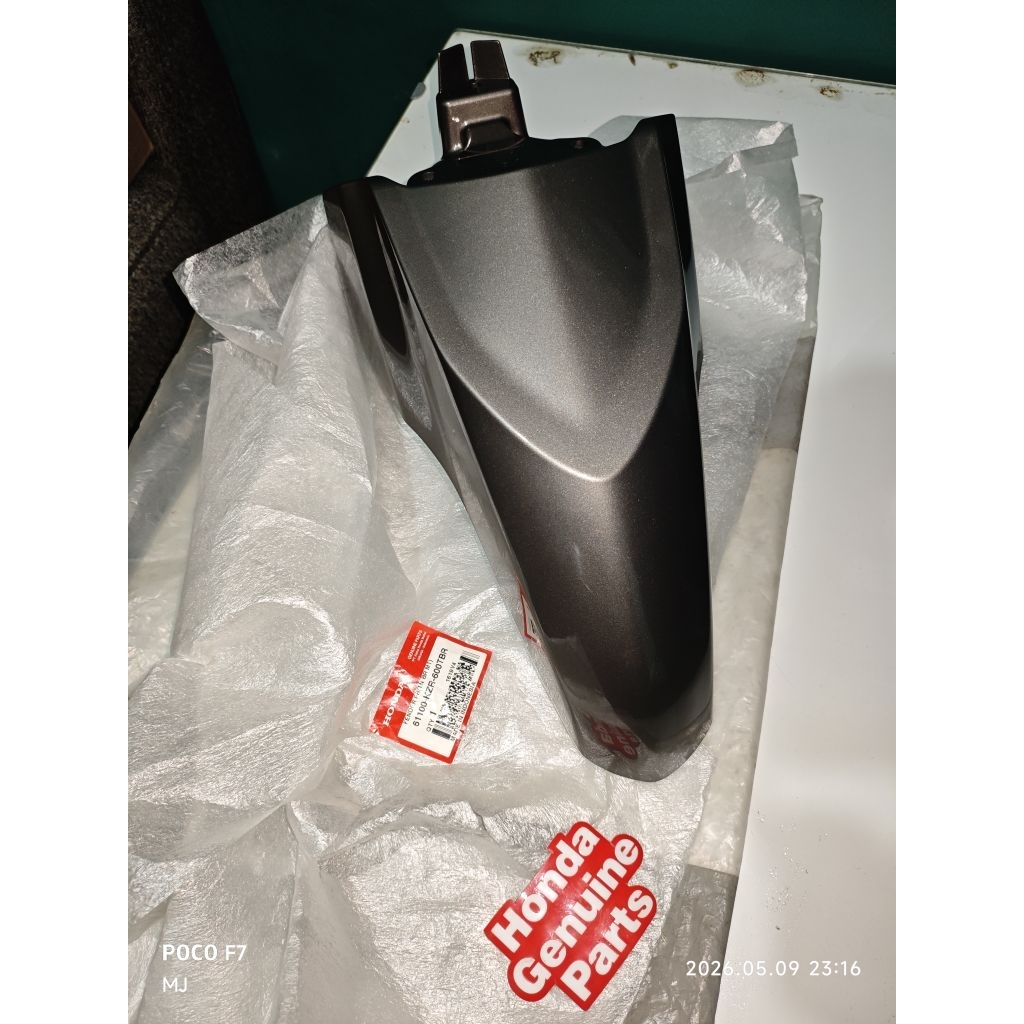 61100KZR600TBR / FENDER FR / SPAKBOR DEPAN VARIO 125 KZR WARNA BROWN