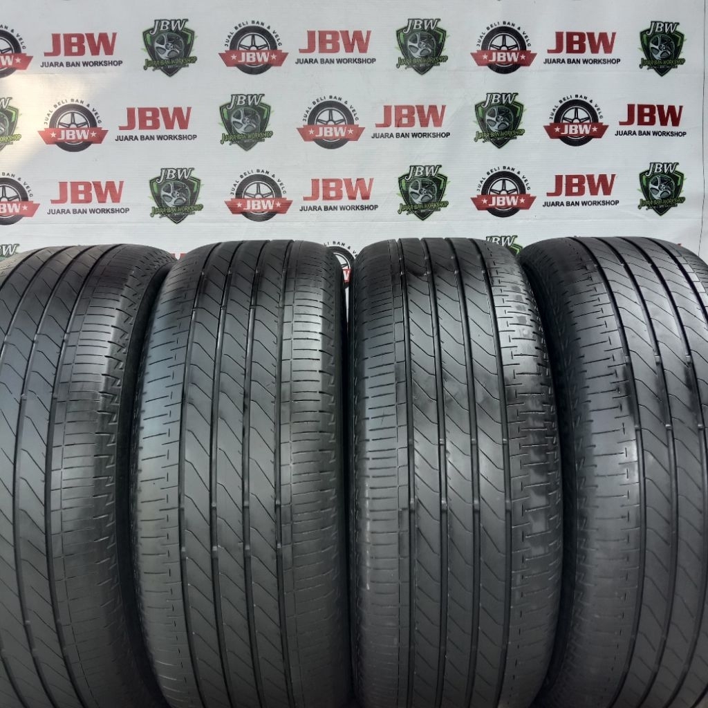 Bridgestone Turanza T005 215/55 R17