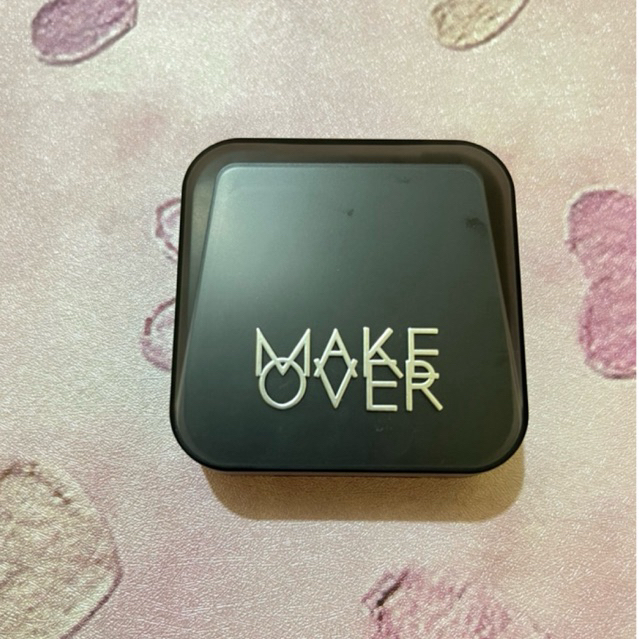 PRELOVED MAKE OVER BARU POWDER FOUNDATION WARNA CORAL