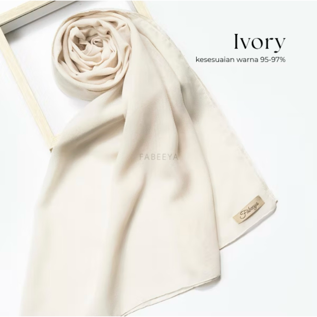New hijab segiempat fabeeya ivory