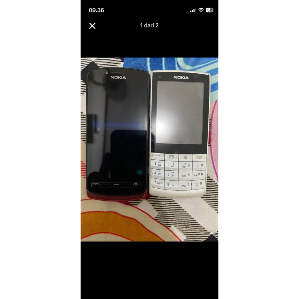 Nokia 700 dan Nokia X3-02
