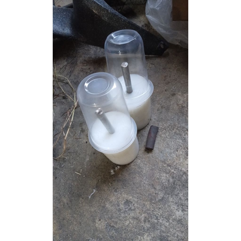 Molding cup