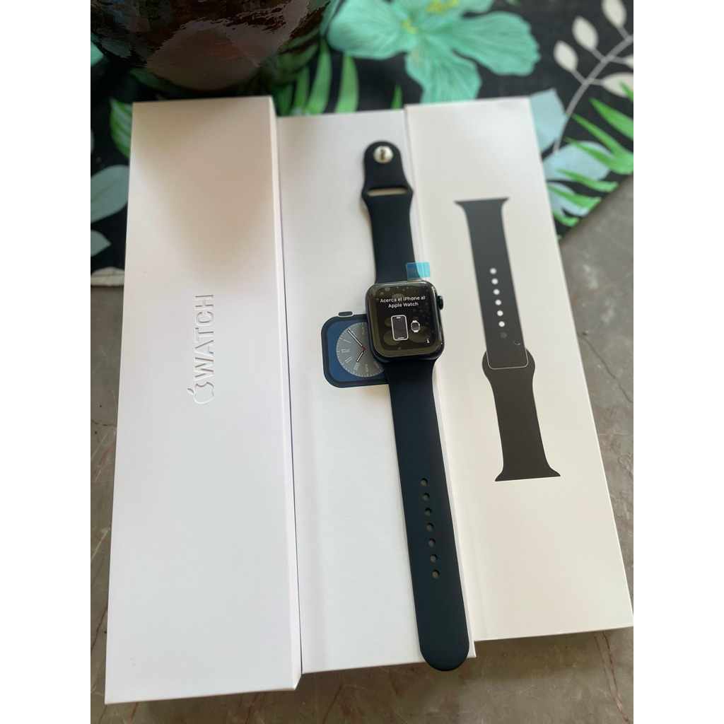 apple watch SE gen 2 original