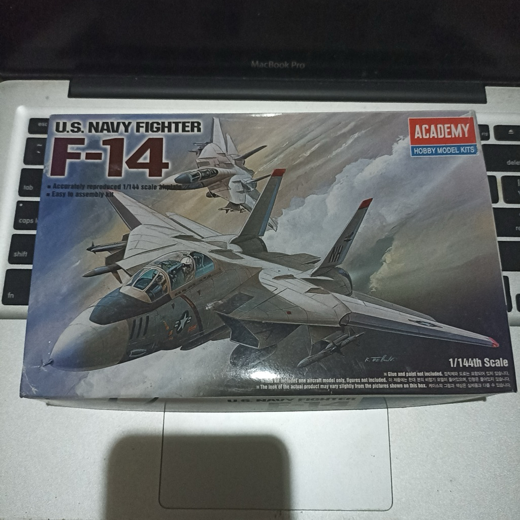 Model Kit 1/144 Academy US Navy Fighter F-14 Tomcat F14
