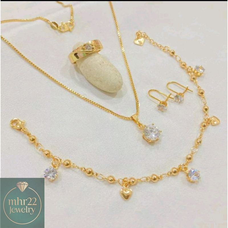 Set Perhiasan Model Mata Satu Titanium Gold Tahan Karat Anti Luntur