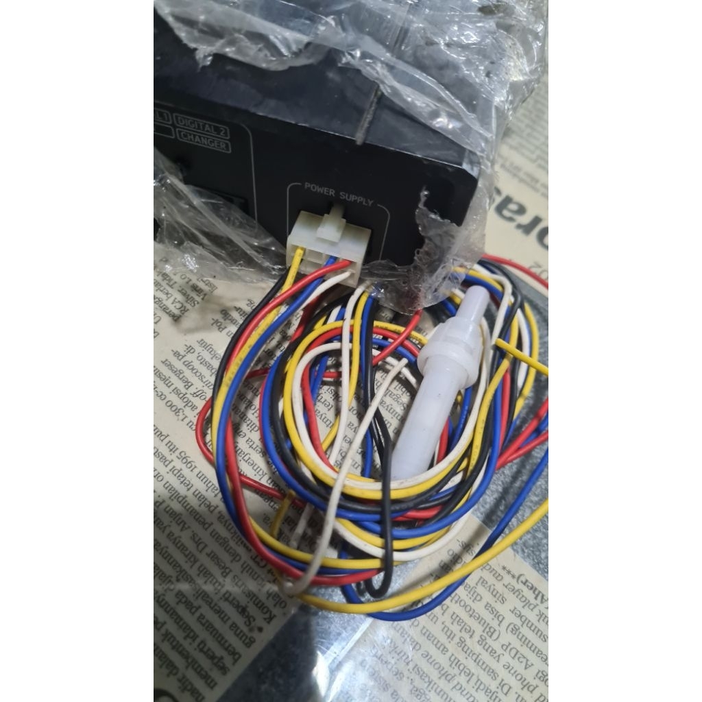 soket untuk audio alpine pxa h800 perlu modif kabelnya
