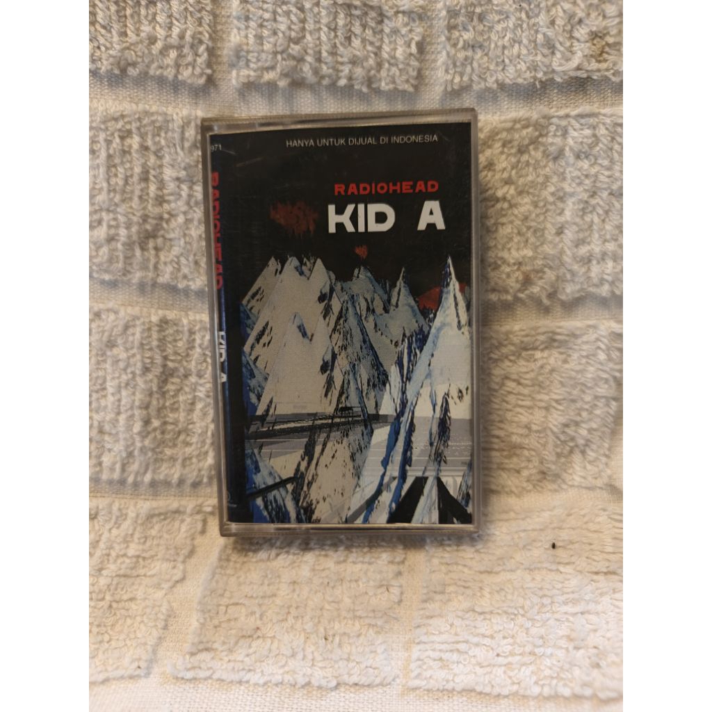 radiohead kid A kaset pita