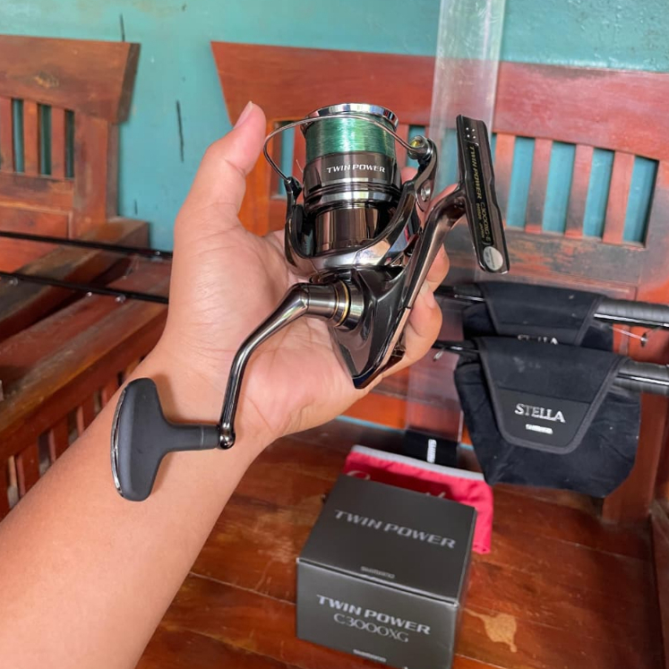 Reel Shimano Twin Power C3000XG