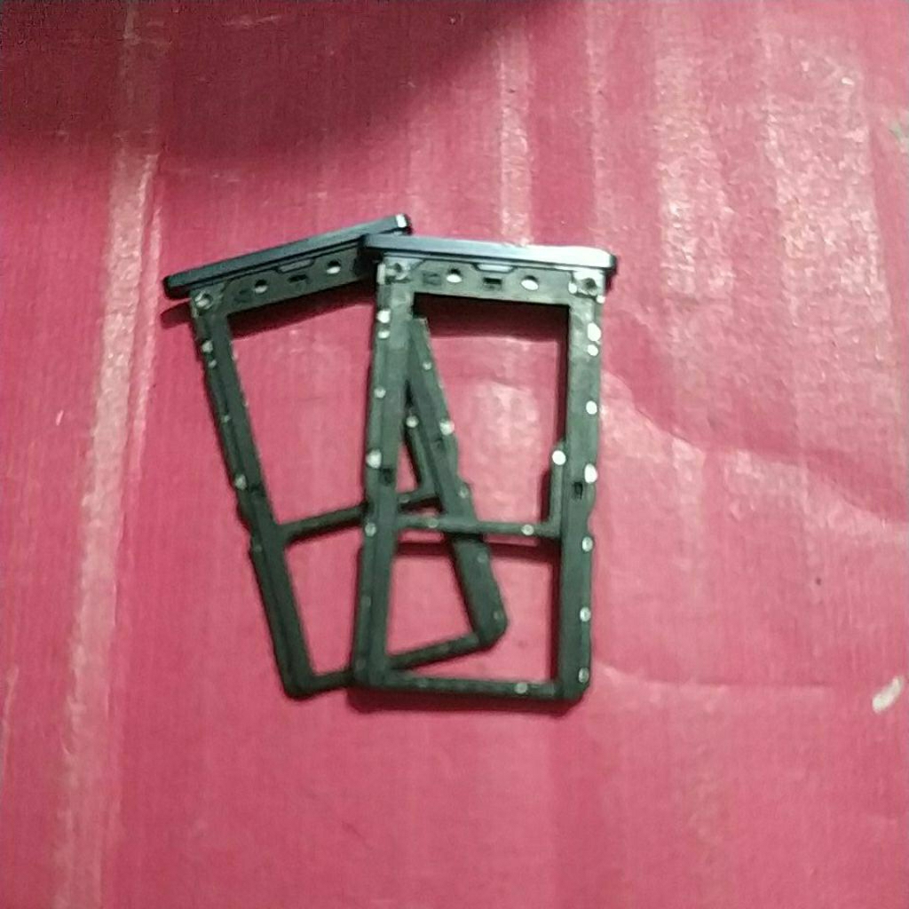 SIMTRAY BEKAS XIAOMI MI 8 LITE
