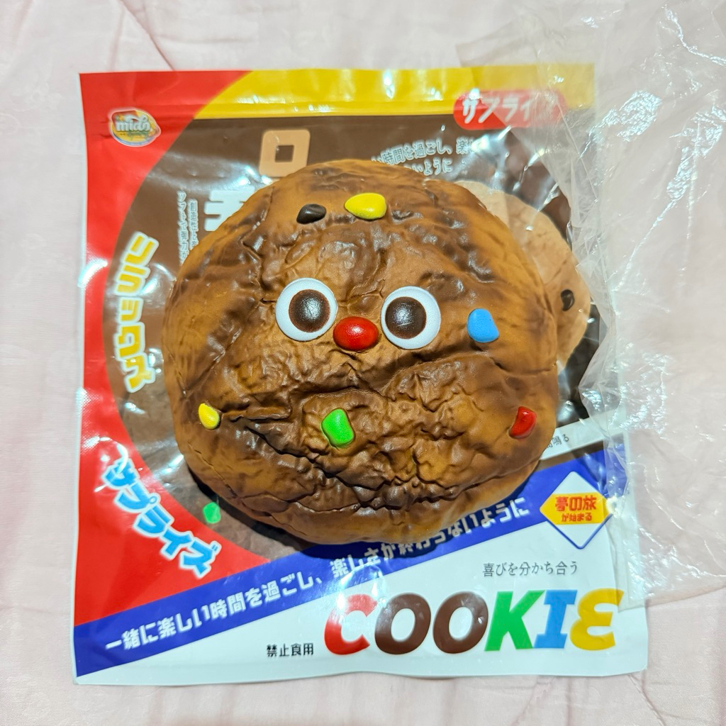 SALES SQUISHY mido red nose cookie  rainbow chocochip [RARE] JUMBO. new & perf condi