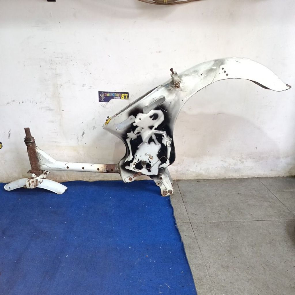 rangka Honda c70 bahan drak