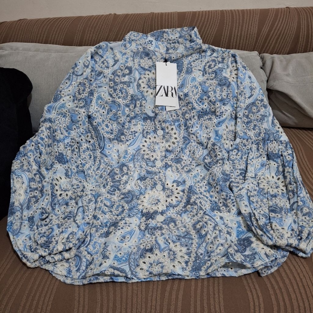 Kemeja etnik blue katbol zara