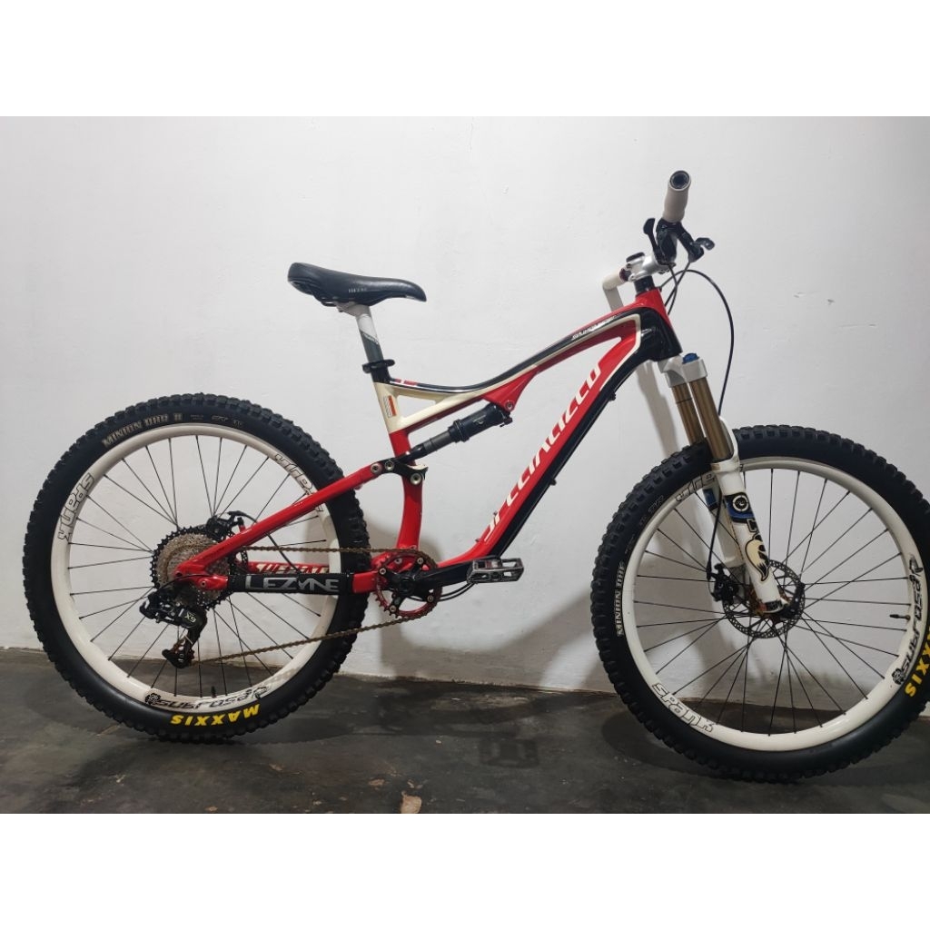 Fullbike sepeda MTB Specialized StumpJumper 26' size M
