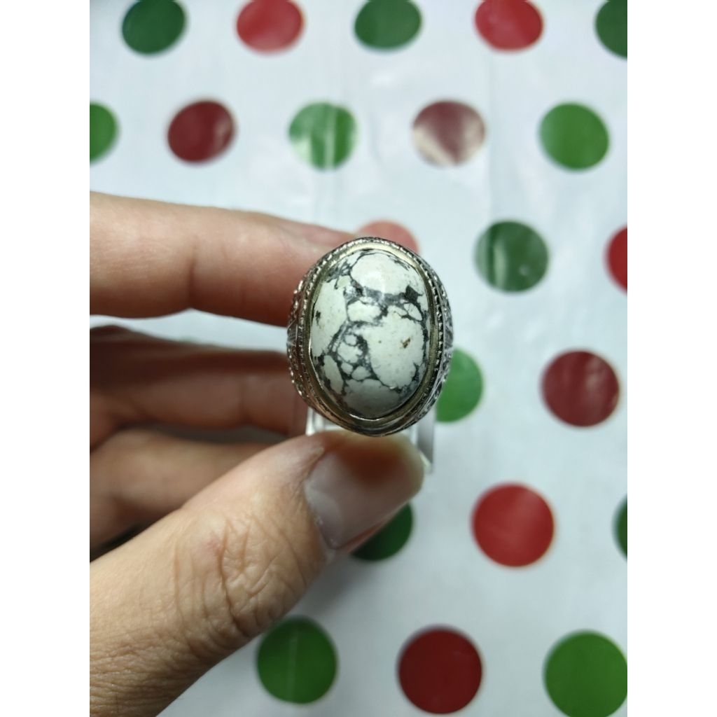 BATU AKIK PIRUS PUTIH