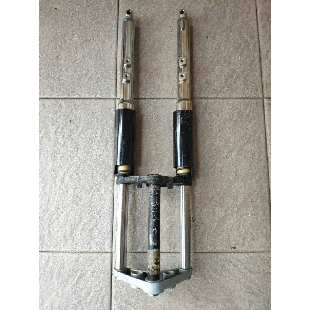 Shock depan Suzuki A100 A5