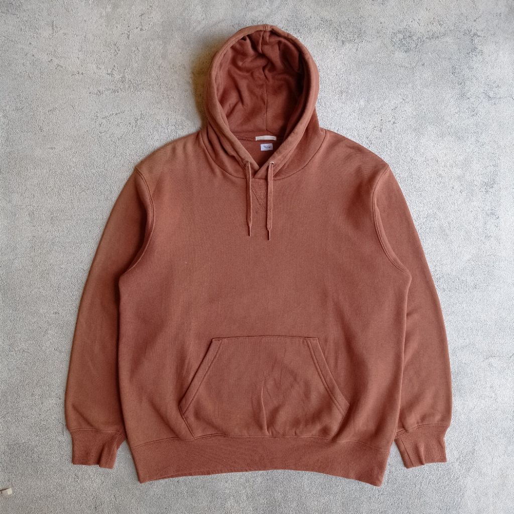 Hoodie Uniqlo GU Basic Coklat