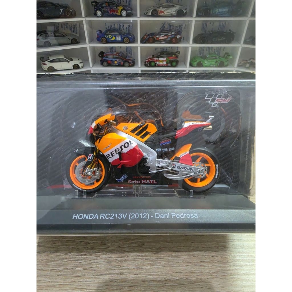 altaya 1/18 motogp dani pedrosa 2012
