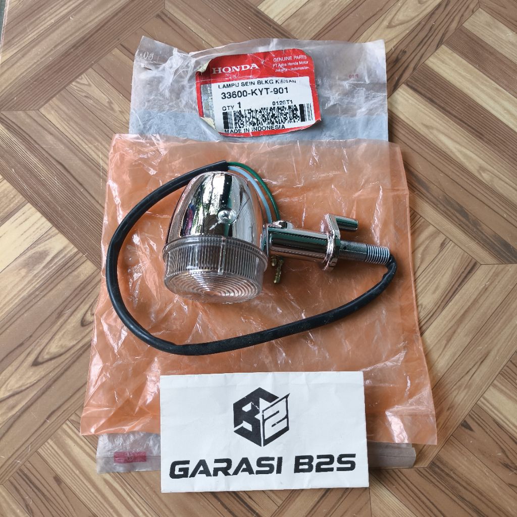33600-KYT-901 Lampu Sein Belakang Kanan Scoopy Karbu Lama Original AHM Honda