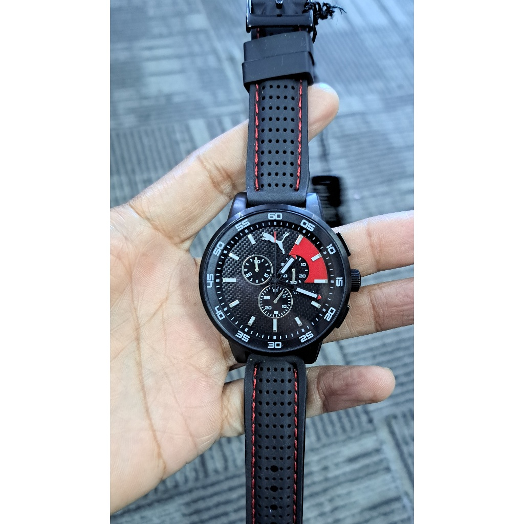 Jam Tangan Pria PUMA PU104161001 ROAD PRECISION - BLACK RED CHRONO  RUBBER