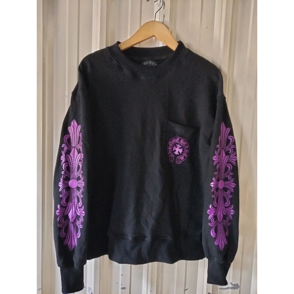 crewneck.chromehearts