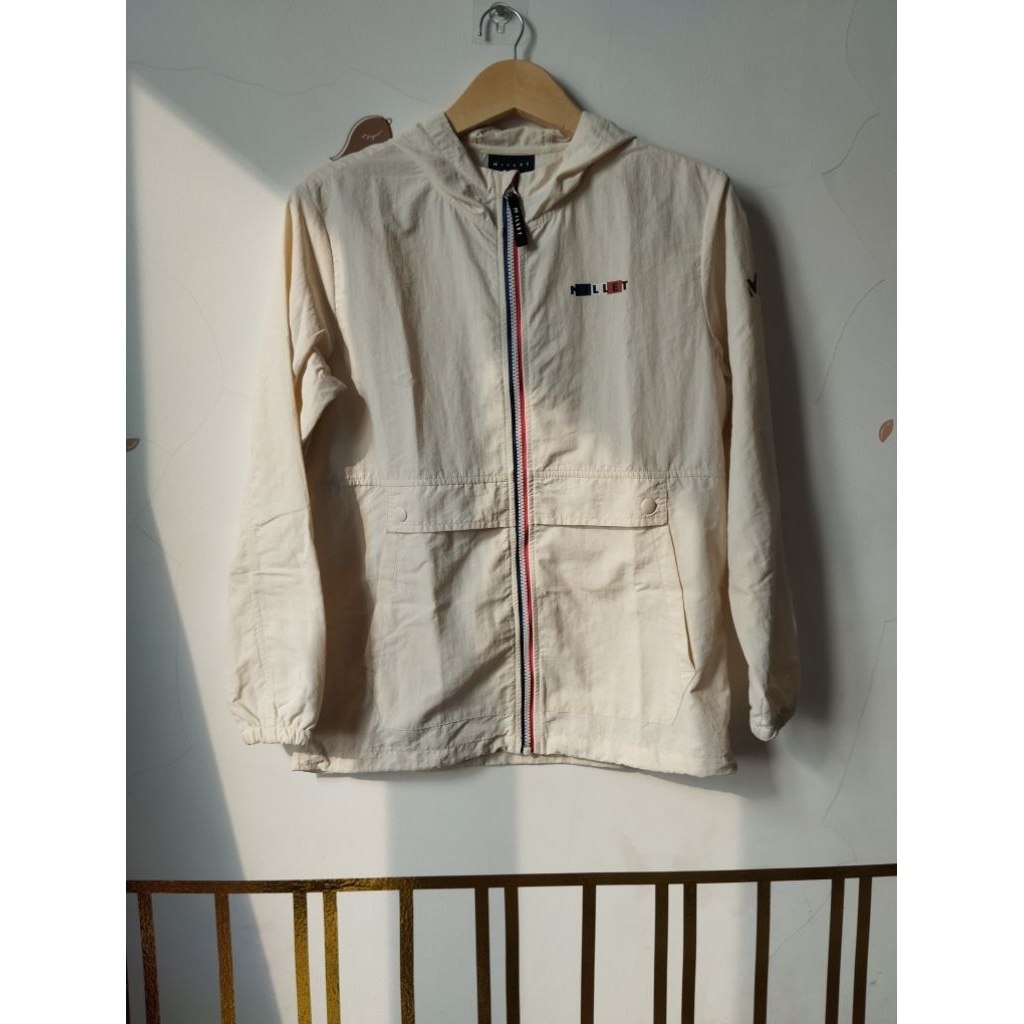 jacket running millet windbreaker/hiking ringan wanita