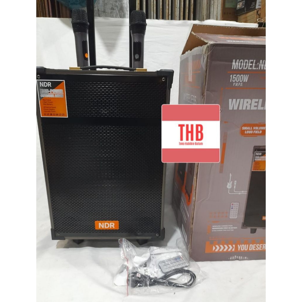 speaker bluetooth ndr c12 ukuran 12 inchi 2 mic wireless 
1500w pmpo
merk NDR
