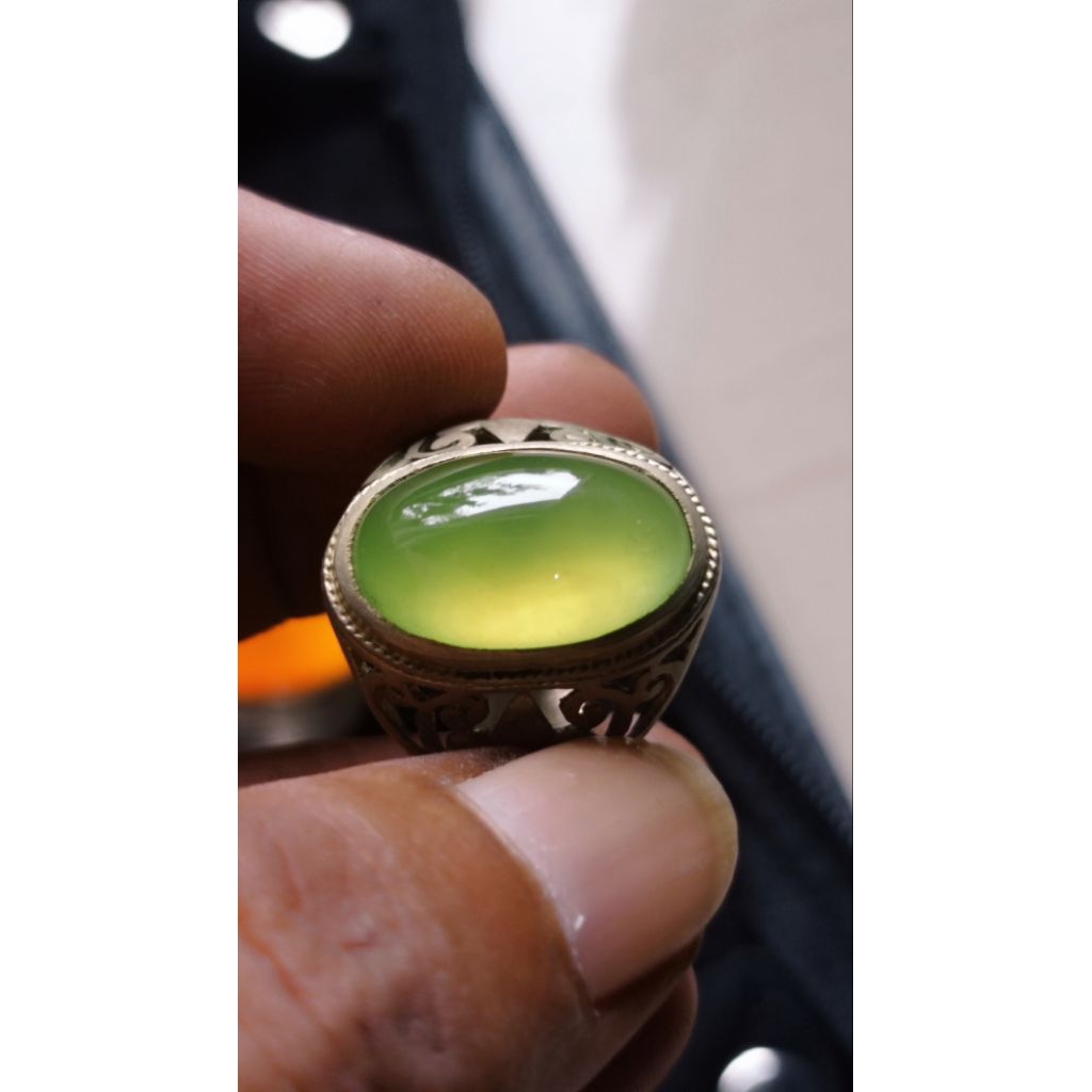 cincin idocrase pucuk pisang/pupis