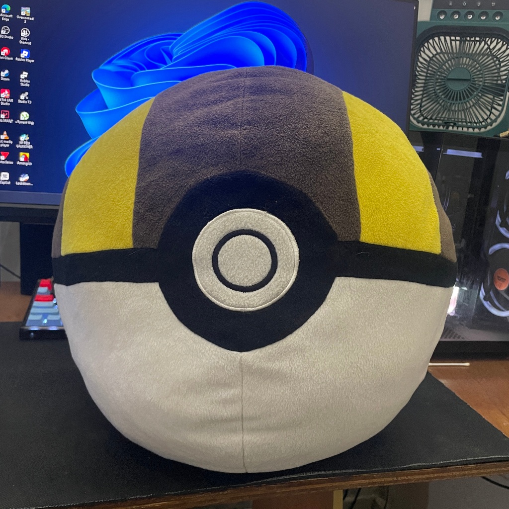 Boneka Pokemon Pokeball Banpresto Original