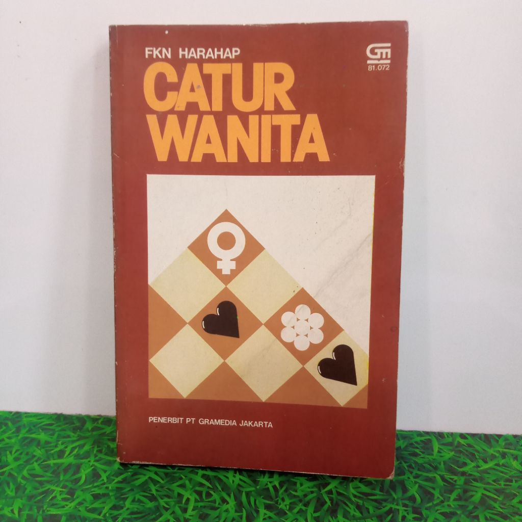 Langka Vintage Buku Catur Wanita FKN Harahap