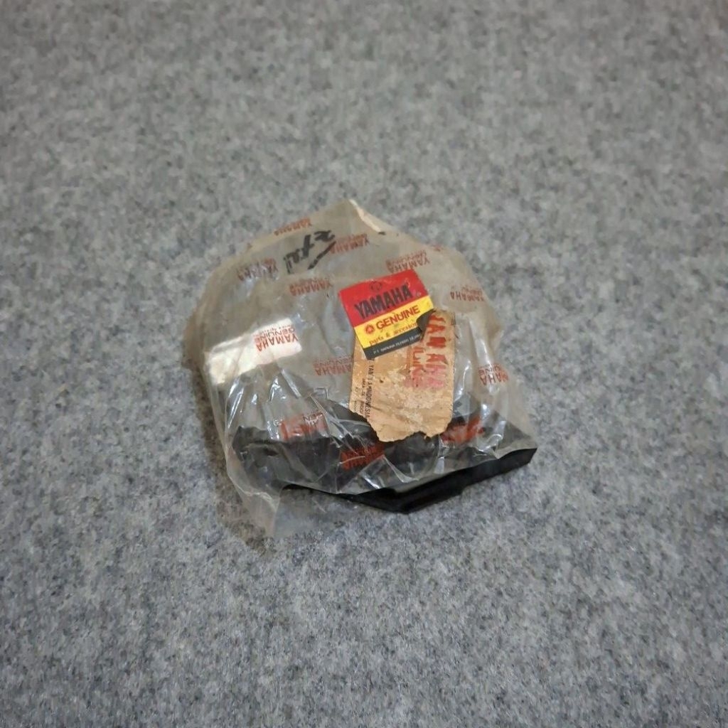 Cover Tutup Pompa Oli RZR RXZ Yamaha RXZ RXZ135 RZR RZR135 Asli Original Nos