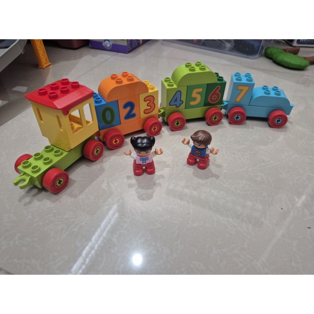 preloved lego duplo train set