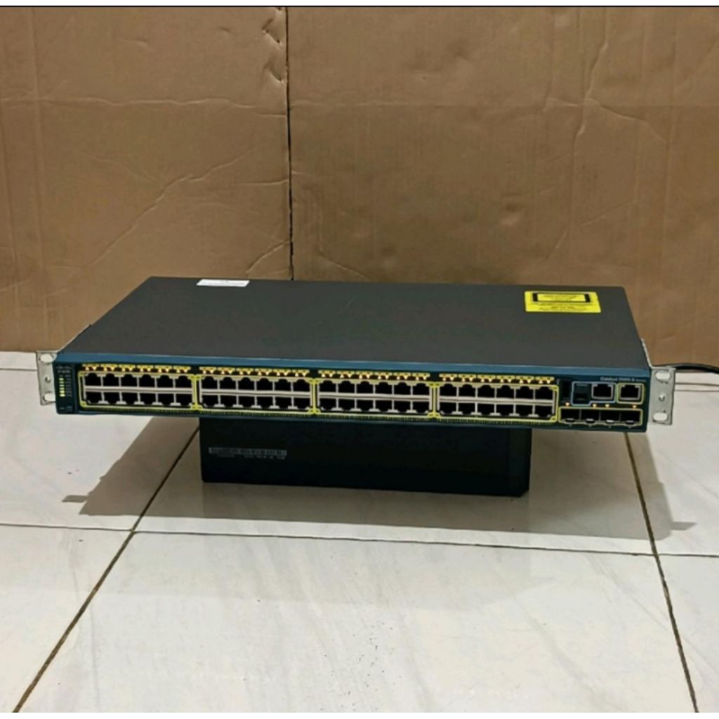 Cisco Catalyst 2960-S Series WS-C2960S-48T-L