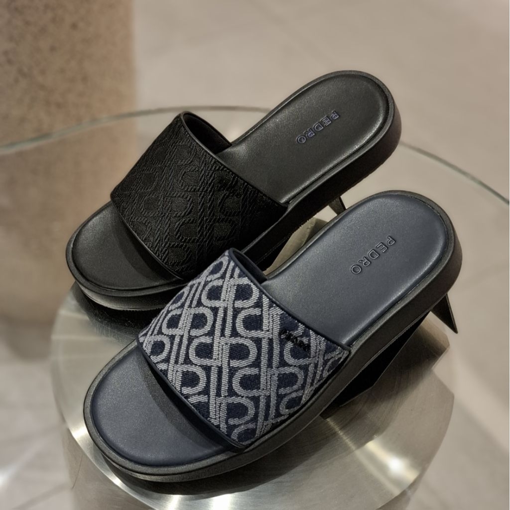 Pedro Men's Monogram Slider Sandal - Sendal Pria Desain Mewah & Elegan Untuk Daily