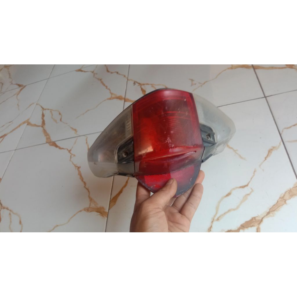 stoplamp revo absolute lampu stop revo absolute lampu belakang revo absolute lampu rem revo absolute