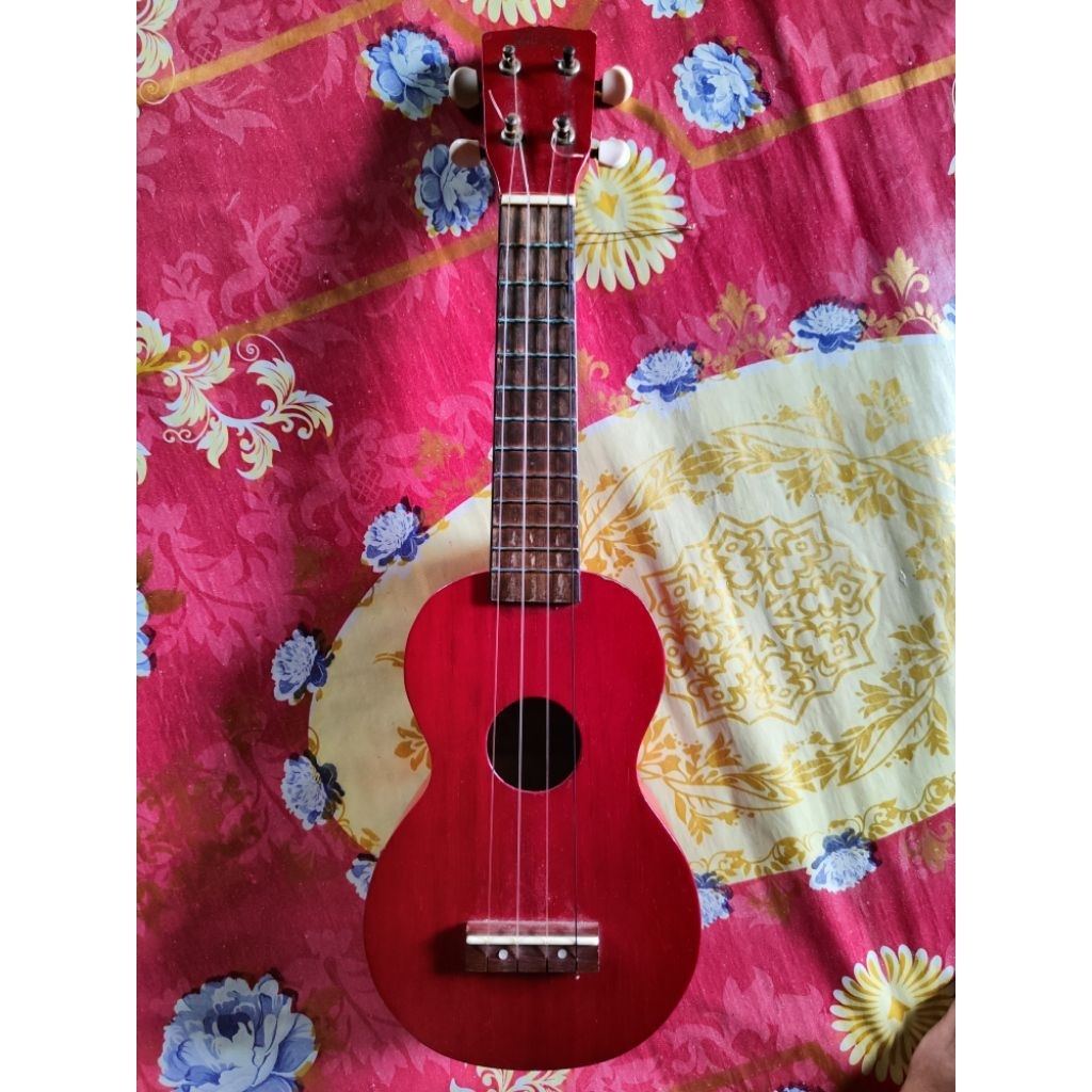 Ukulele Mahalo bekas