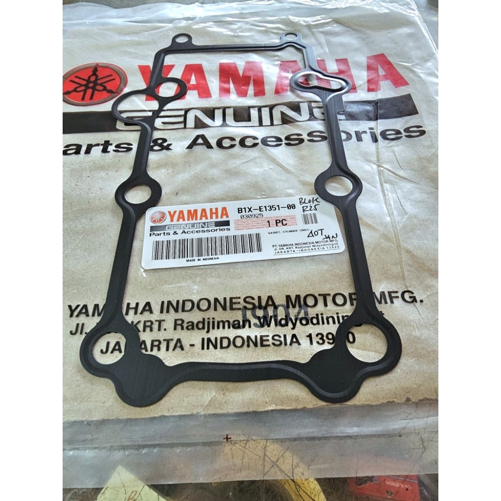 Paking blok seher bawah R25 MT25 Original Yamaha