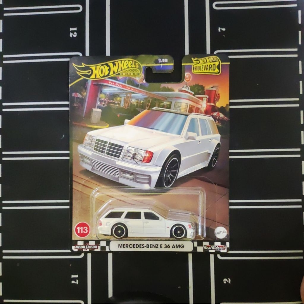 hot wheels mercedes benz e36 amg