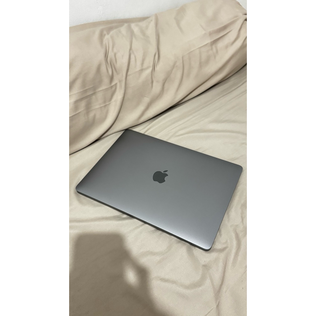 MACBOOK AIR 2020