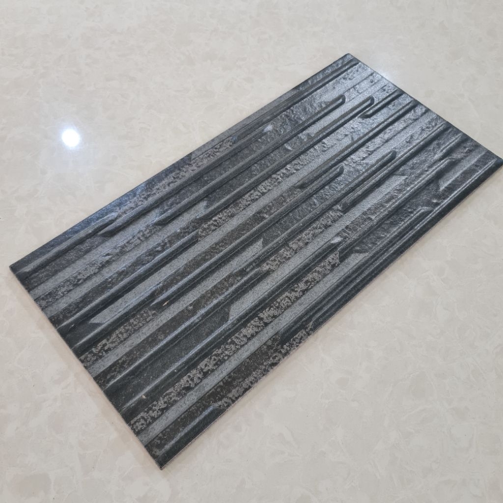 keramik dinding 20x40 hitam batu alam nevada black kw1/keramik motif batu alam hitam