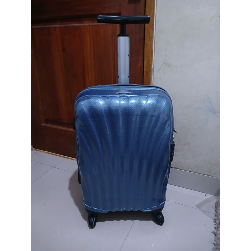 Koper Samsonite cosmolite / samsonite C-lite size 20inch cabin small super ringan