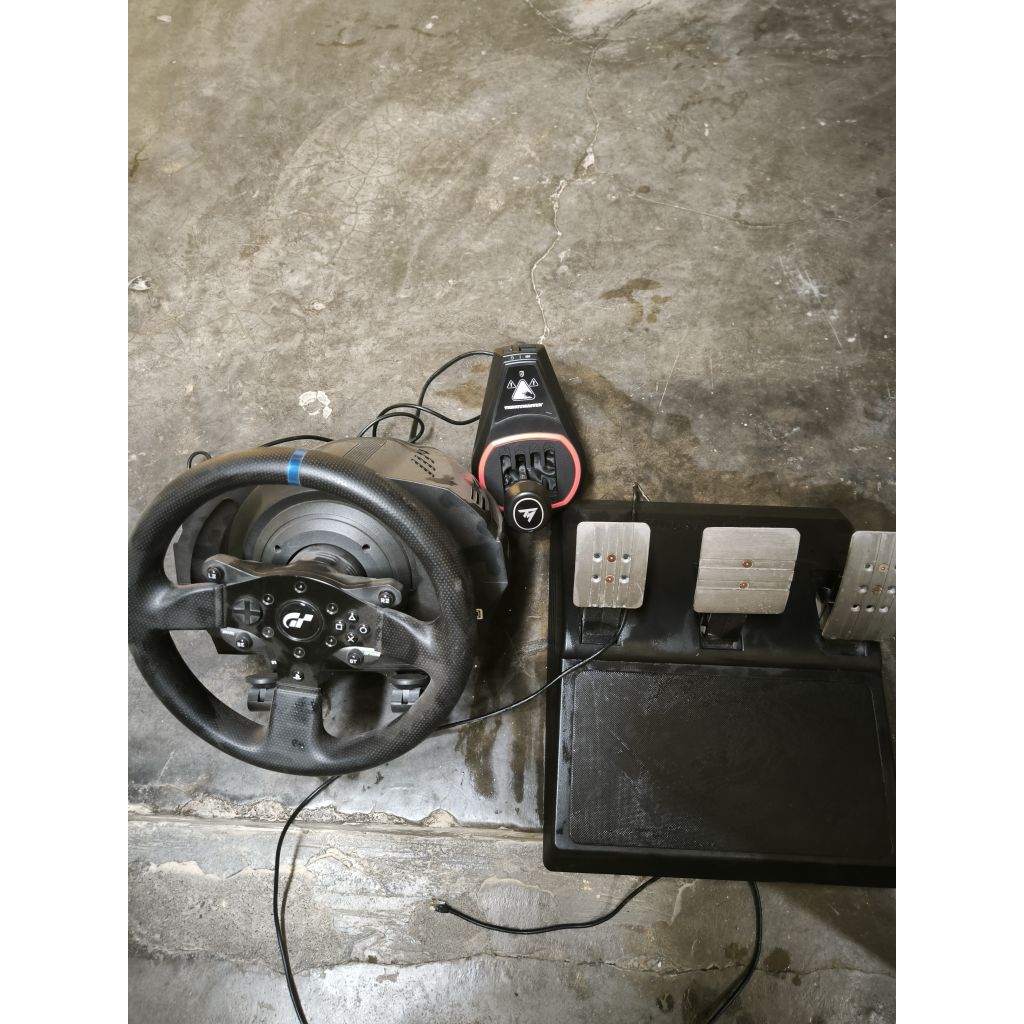 thrustmaster t300 rs gt second