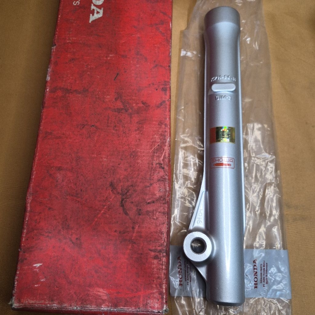 51420-KPH-891 Bottom Tabung Shock Kanan Honda Karisma Kharisma Tromol Original