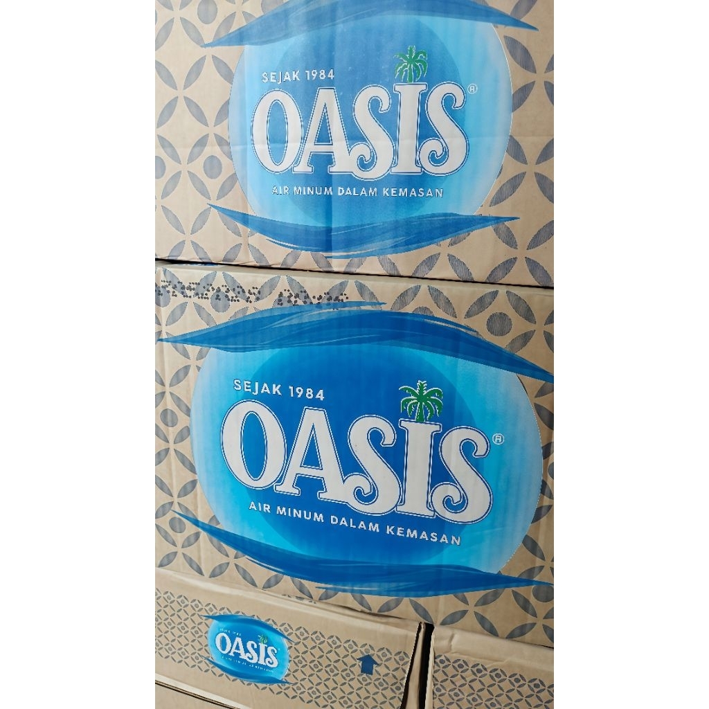 Oasis Air minum 600 ML 1 Dus 24 Botol