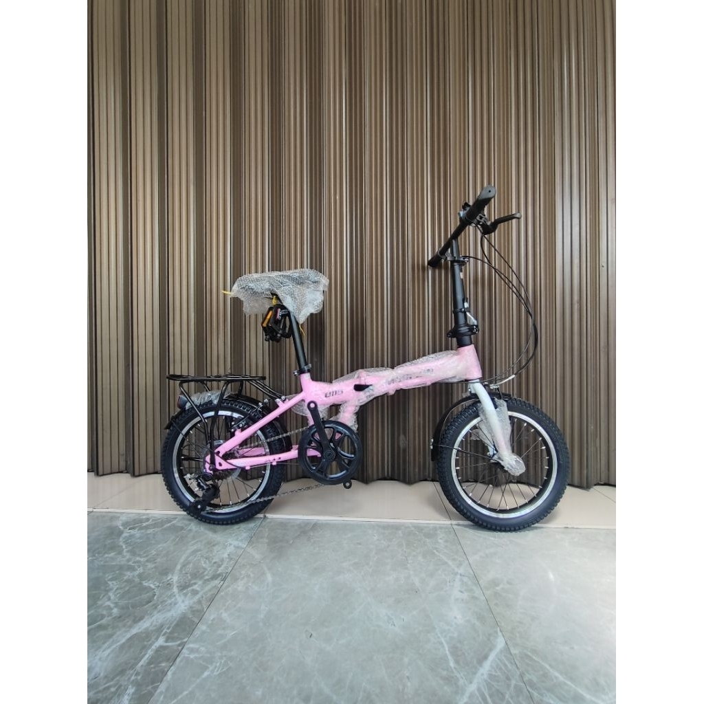 LIPAT 16 MORISON 8115
