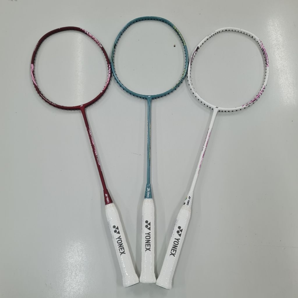 Raket Badminton Bulutangkis Yonex Astrox 10 Original Racket Reket
