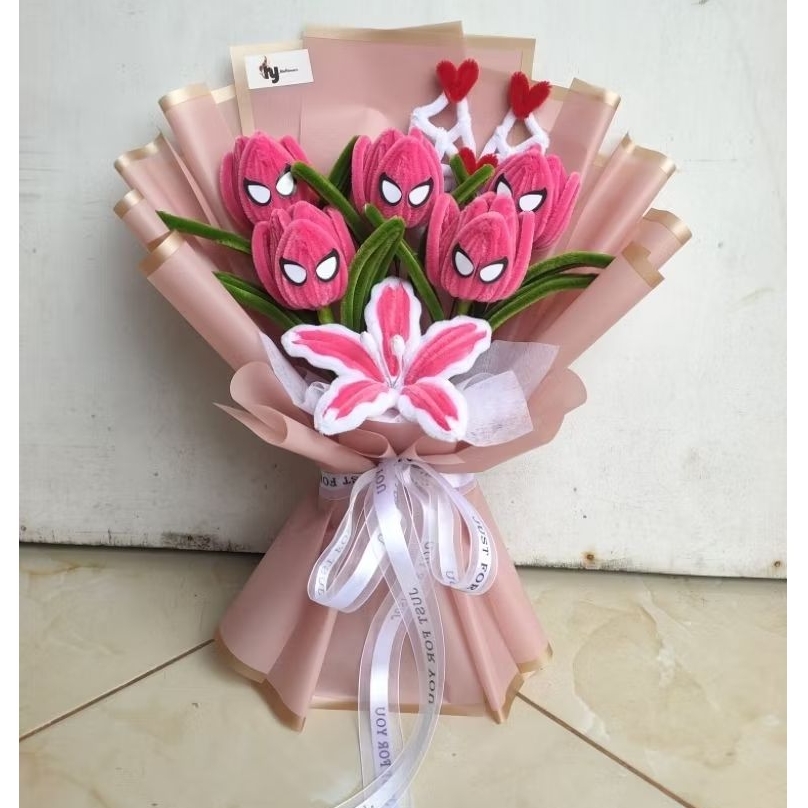 Bucket Tulip custom spiderman/graduation/kelulusan sekolah