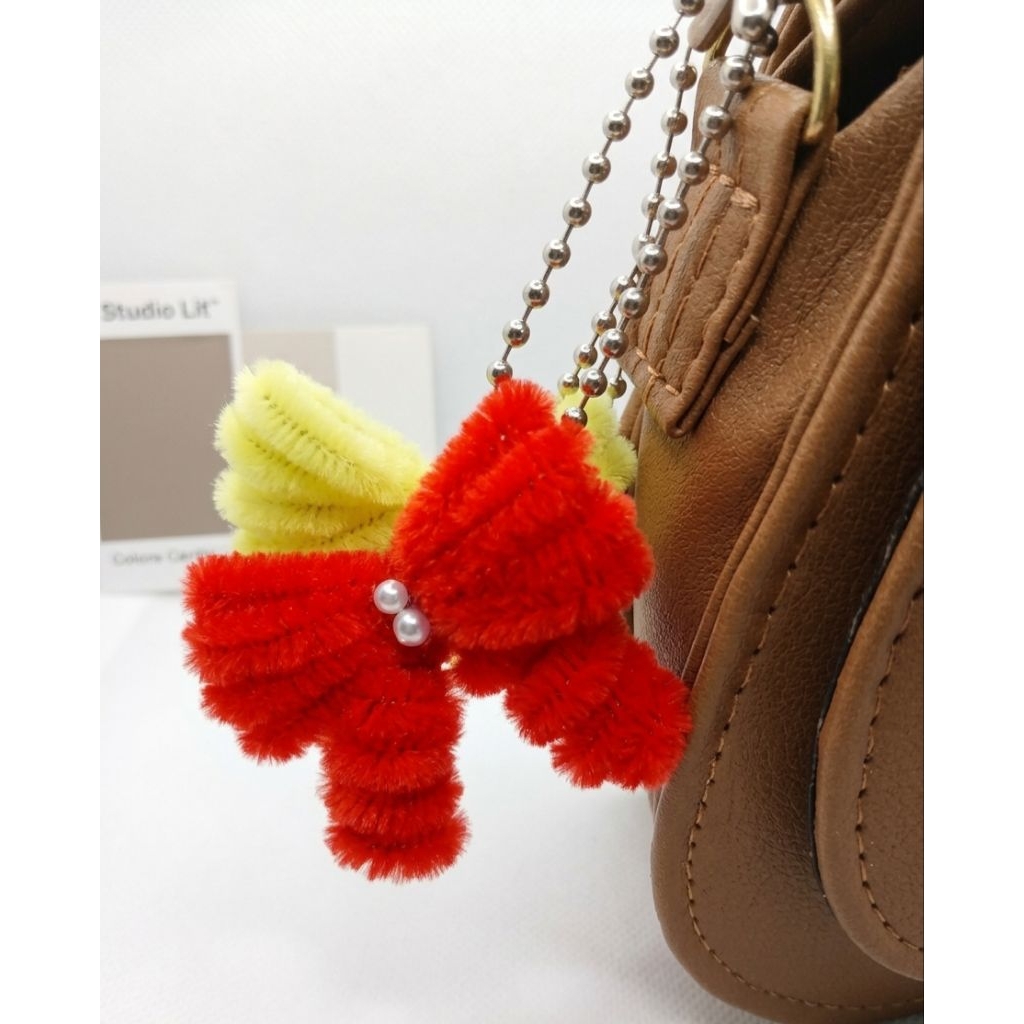 gantungan kunci/ganci/pin bros, pita/ribbon aksesoris wanita lucu bahan kawat bulu termurah